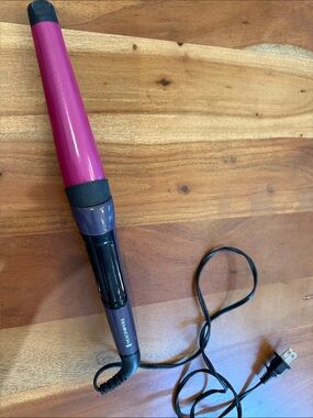 Remington Purple and Black Styling Iron